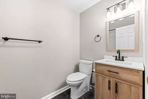 Bath - 3329 Cheverly Ct, Abingdon, MD 21009 photo 3 of 4