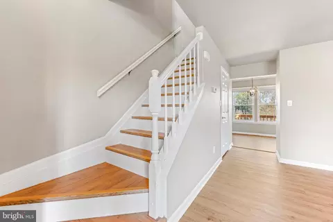 Entry Way - 3329 Cheverly Ct, Abingdon, MD 21009 photo 2 of 3