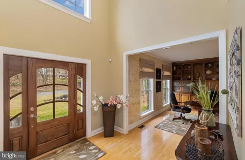 Entry Way - 502 Cainwood Ct, Fallston, MD 21047 photo 3 of 5