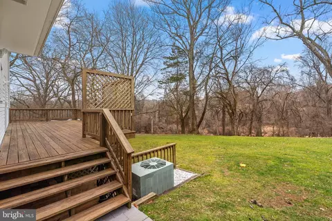 Exterior - 2108 Lippizan Ct, Fallston, MD 21047 photo 6 of 10
