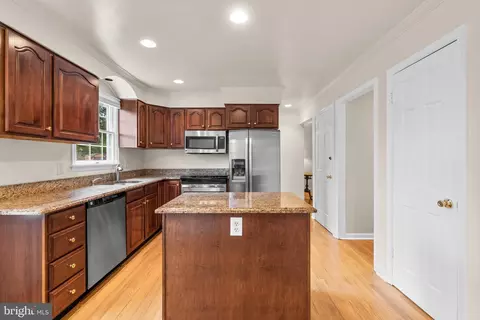 Kitchen - 2108 Lippizan Ct, Fallston, MD 21047 photo 2 of 5