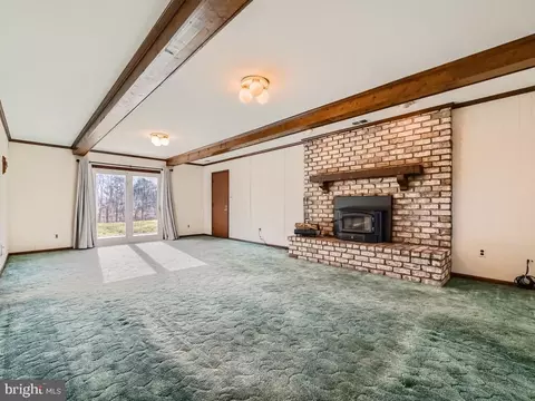Living - 906 Dellwood Dr, Fallston, MD 21047 photo 1 of 1