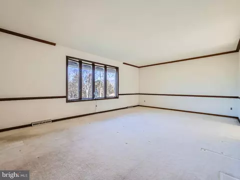 Other - 906 Dellwood Dr, Fallston, MD 21047 photo 1 of 8