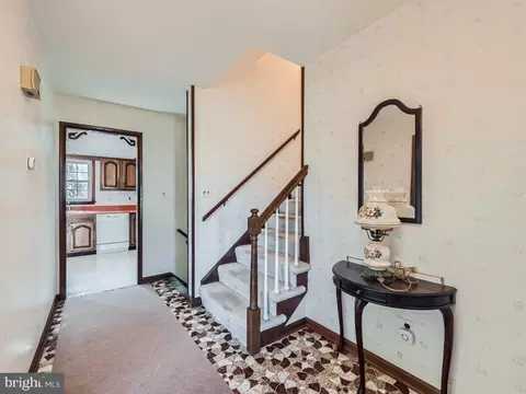 Entry Way - 906 Dellwood Dr, Fallston, MD 21047 photo 2 of 2