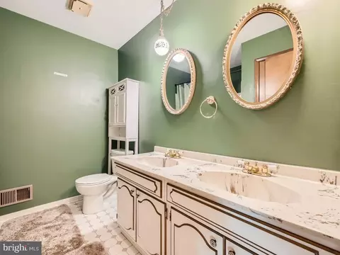 Bath - 906 Dellwood Dr, Fallston, MD 21047 photo 2 of 3