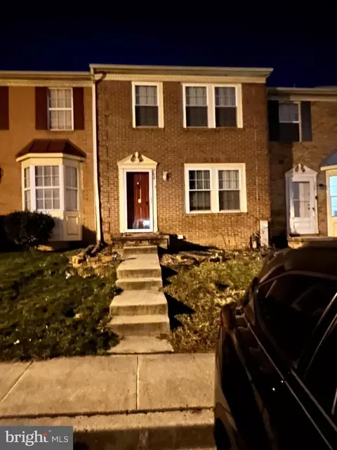 702 Saint Peters Ct, Edgewood, MD 21040