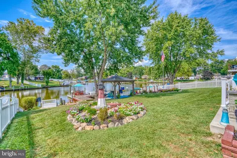 Exterior - 106 Beacon Point Ct, Joppa, MD 21085 photo 19 of 19