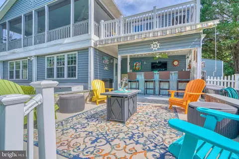 Exterior - 106 Beacon Point Ct, Joppa, MD 21085 photo 7 of 19