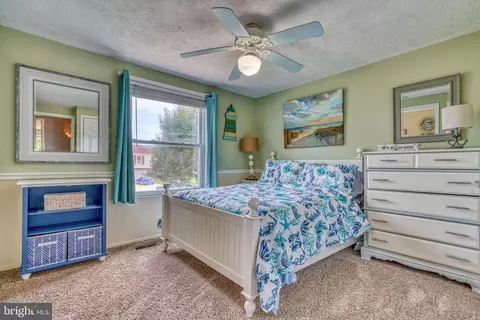 Bedroom - 106 Beacon Point Ct, Joppa, MD 21085 photo 3 of 6