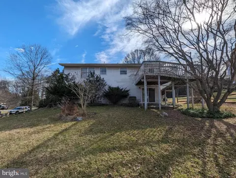 Exterior - 324 Clyde Ct, Abingdon, MD 21009 photo 4 of 12