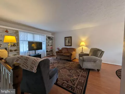 Living - 324 Clyde Ct, Abingdon, MD 21009 photo 1 of 3