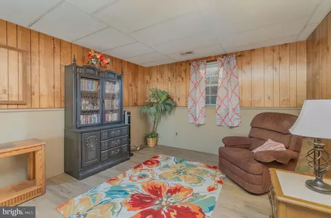 Living - 3012 Ebbtide Dr, Edgewood, MD 21040 photo 5 of 8