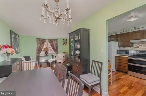 Dining - 3012 Ebbtide Dr, Edgewood, MD 21040 photo 2 of 3