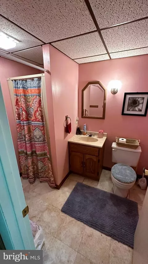 Bath - 1269 Allison Ct, Belcamp, MD 21017 photo 3 of 3