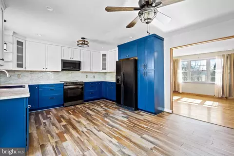 Kitchen - 2011 Hillcroft Dr, Forest Hill, MD 21050 photo 3 of 4