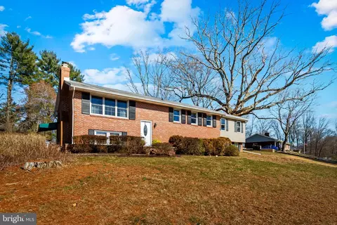 Exterior - 2011 Hillcroft Dr, Forest Hill, MD 21050 photo 5 of 16