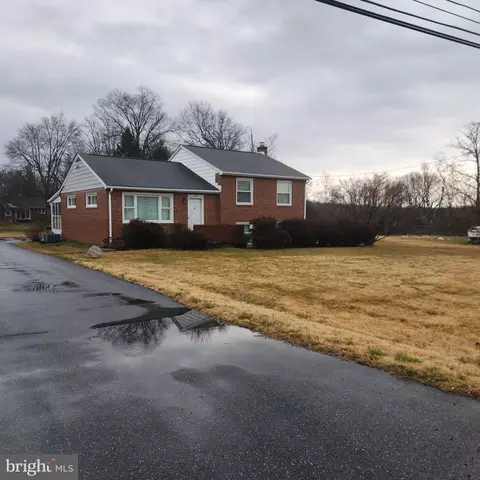 107 Mountain Rd, Fallston, MD 21047