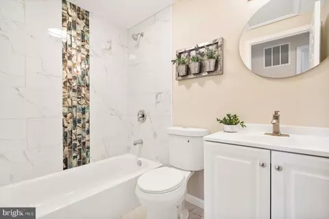 Bath - 918 Pirates Ct, Edgewood, MD 21040 photo 1 of 5