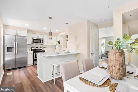 Dining - 918 Pirates Ct, Edgewood, MD 21040 photo 3 of 3