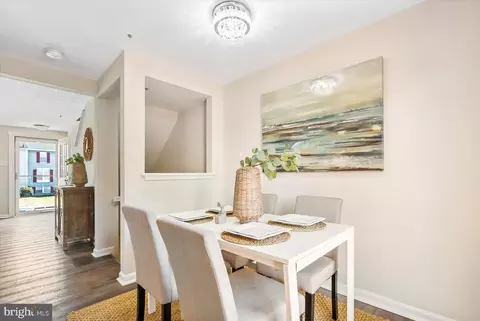 Dining - 918 Pirates Ct, Edgewood, MD 21040 photo 2 of 3