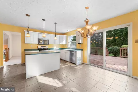 408 Blue Heron Ct, Edgewood, MD 21040