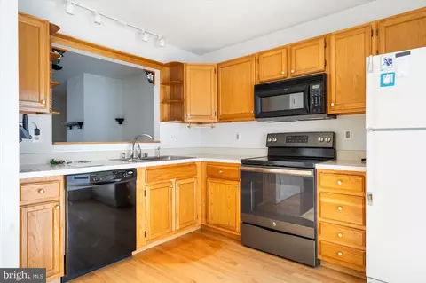 Kitchen - 1464 Primrose Pl, Belcamp, MD 21017 photo 2 of 4