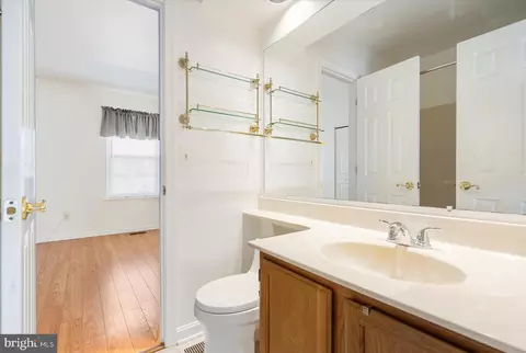 Bath - 1464 Primrose Pl, Belcamp, MD 21017 photo 1 of 3
