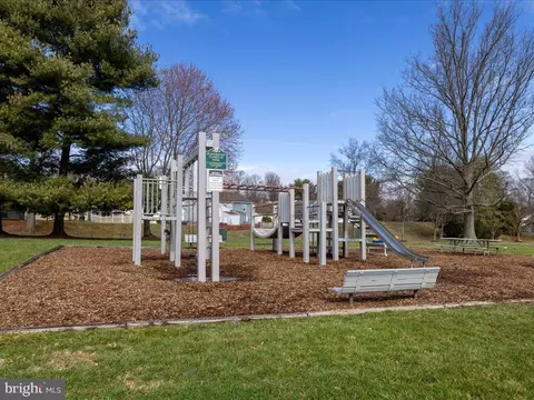 View/Area - 4310 Downs Sq, Belcamp, MD 21017 photo 4 of 4