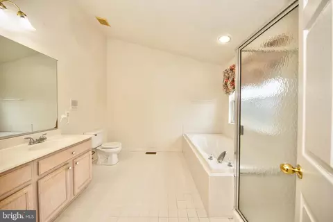 Bath - 2033 Brandy Dr, Forest Hill, MD 21050 photo 3 of 5