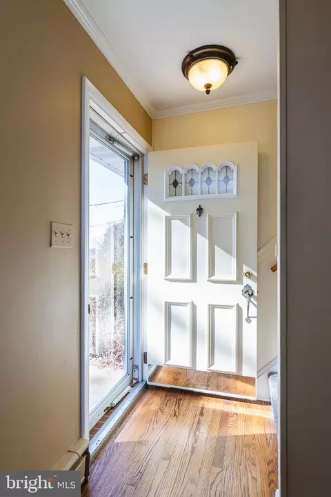 Entry Way - 2520 Greene Rd, Baldwin, MD 21013 photo 1 of 1