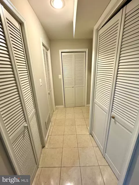 Entry Way - 308 Loganwood Ct, Joppa, MD 21085 photo 2 of 2