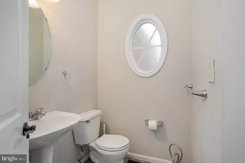Bath - 308 Loganwood Ct, Joppa, MD 21085 photo 2 of 5