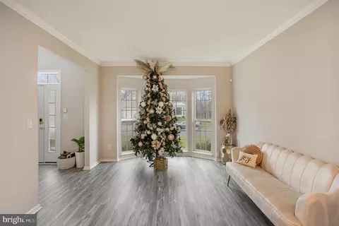Living - 308 Loganwood Ct, Joppa, MD 21085 photo 2 of 5