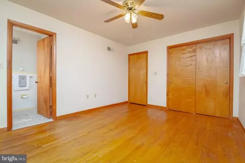 Bedroom - 2403 Harford Rd, Fallston, MD 21047 photo 6 of 7