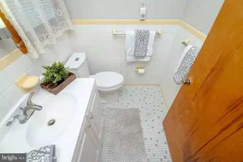 Bath - 2403 Harford Rd, Fallston, MD 21047 photo 2 of 4