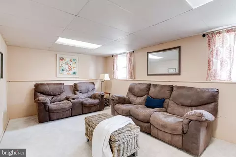 Living - 119 Boxthorn Rd, Abingdon, MD 21009 photo 7 of 11