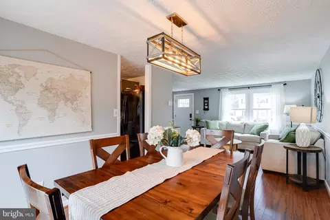 Dining - 119 Boxthorn Rd, Abingdon, MD 21009 photo 4 of 6
