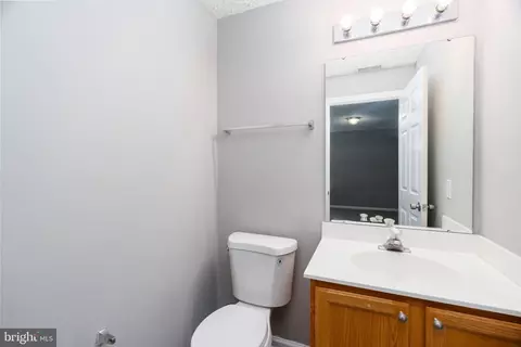 Bath - 604 Winesap Ct, Joppa, MD 21085 photo 4 of 4