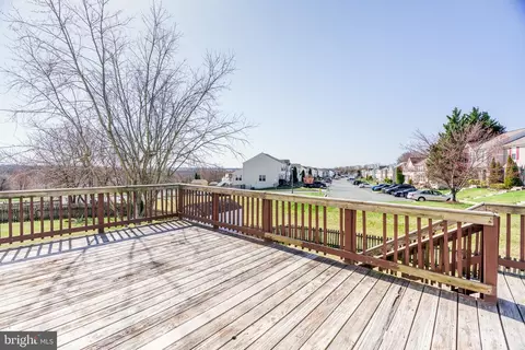 Exterior - 604 Winesap Ct, Joppa, MD 21085 photo 6 of 8