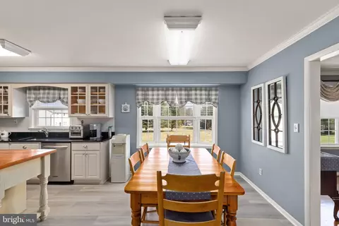 Dining - 2317 Aquilas Delight, Fallston, MD 21047 photo 4 of 4
