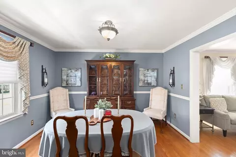 Dining - 2317 Aquilas Delight, Fallston, MD 21047 photo 2 of 4