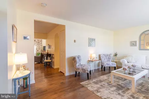 738 Falconer Rd, Joppa, MD 21085 photo 4