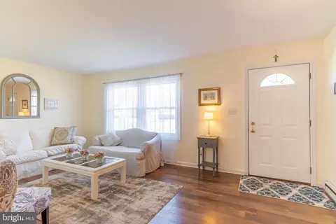 738 Falconer Rd, Joppa, MD 21085 photo 3