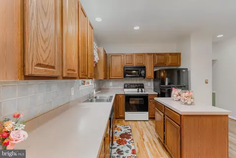 Kitchen - 494 Copeland Rd, Fallston, MD 21047 photo 3 of 3