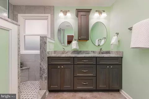 Bath - 494 Copeland Rd, Fallston, MD 21047 photo 2 of 6