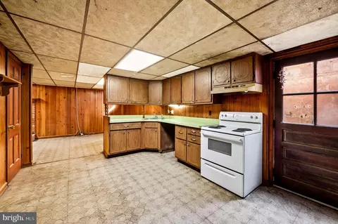 Kitchen - 1921 Oakmont Rd, Fallston, MD 21047 photo 3 of 3