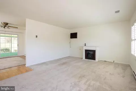 Entry Way - 1034 Erwin Dr, Joppa, MD 21085 photo 3 of 3
