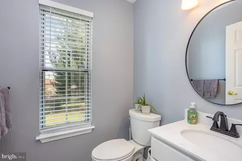 Bath - 3708 Denton Ct, Abingdon, MD 21009 photo 1 of 4