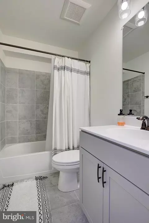 Bath - 637 Trimble Rd, Joppa, MD 21085 photo 1 of 1