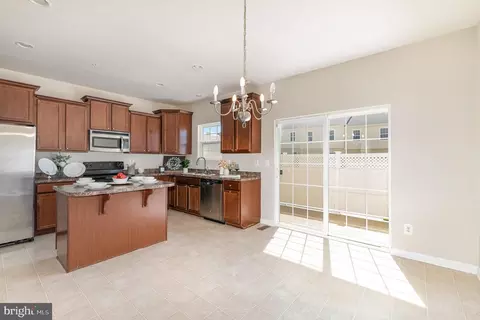 Kitchen - 166 Joppa Farm Rd, Joppa, MD 21085 photo 2 of 5